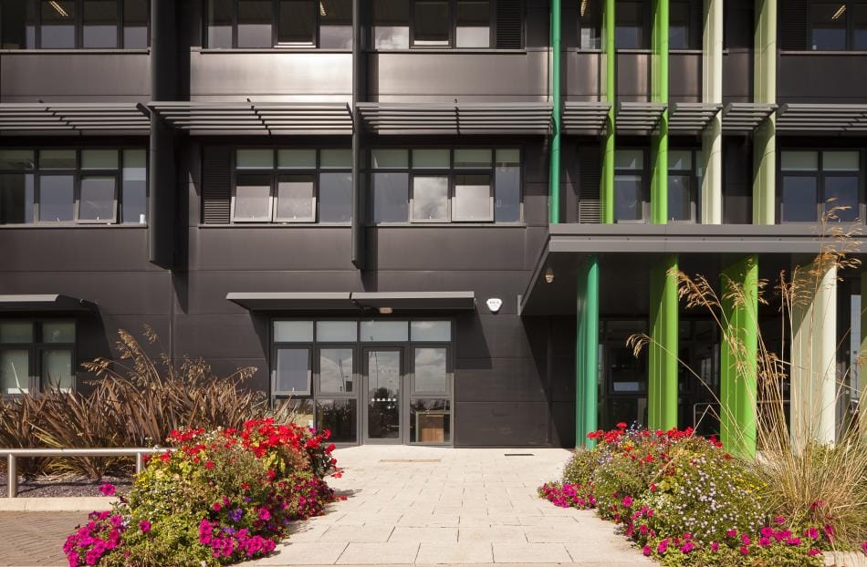 Neath Port Talbot Offices AluK