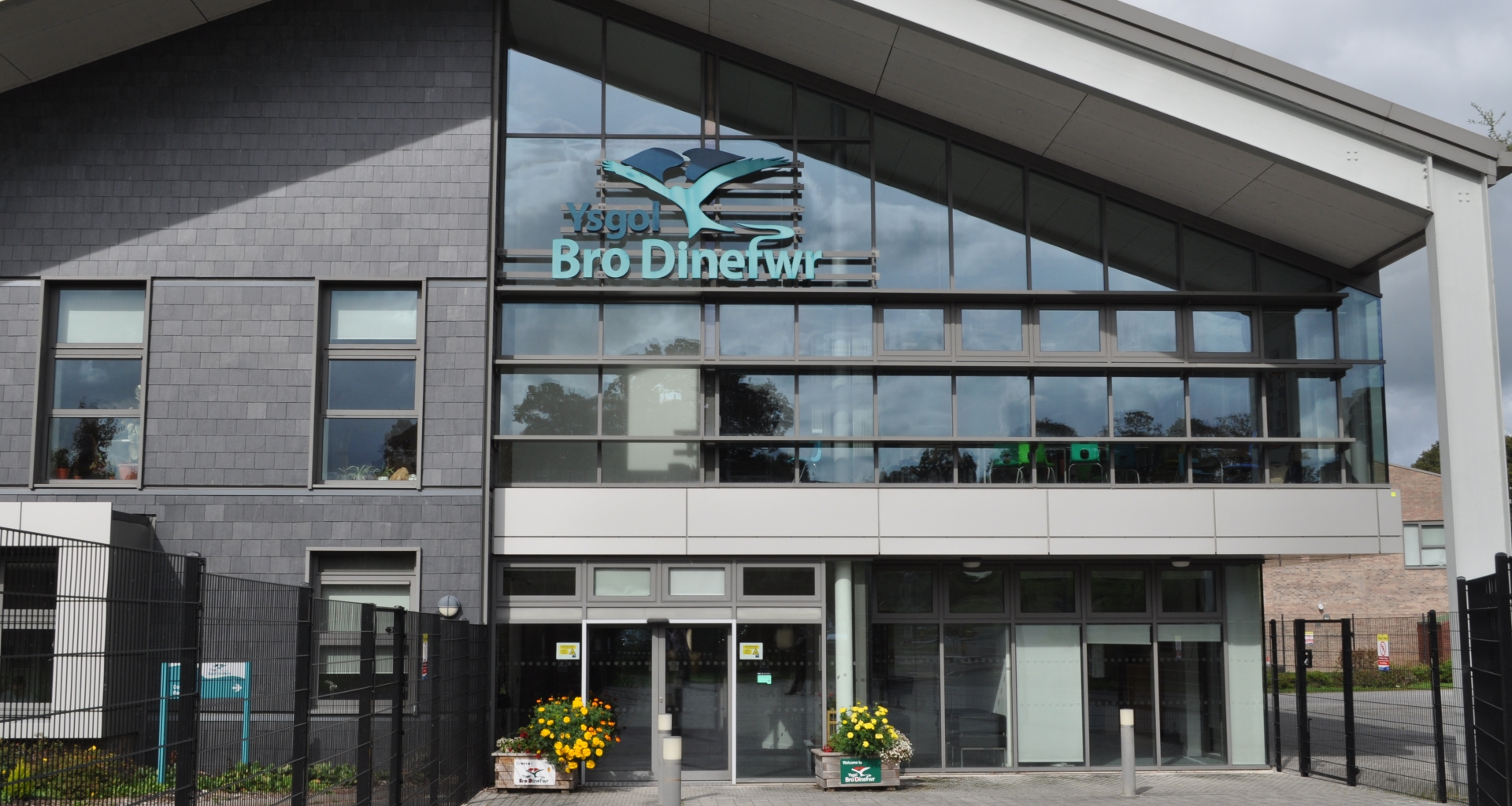 Ysgol Bro Dinefwr