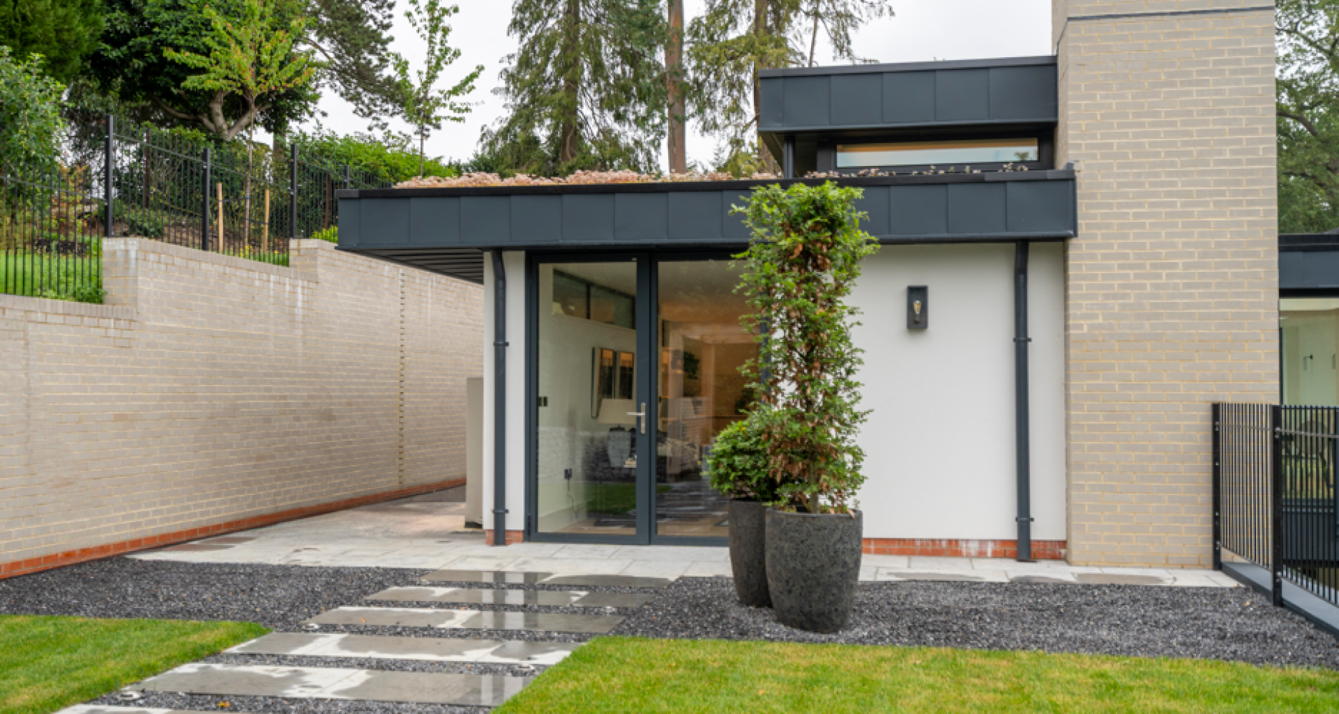 Luxury Newbuild